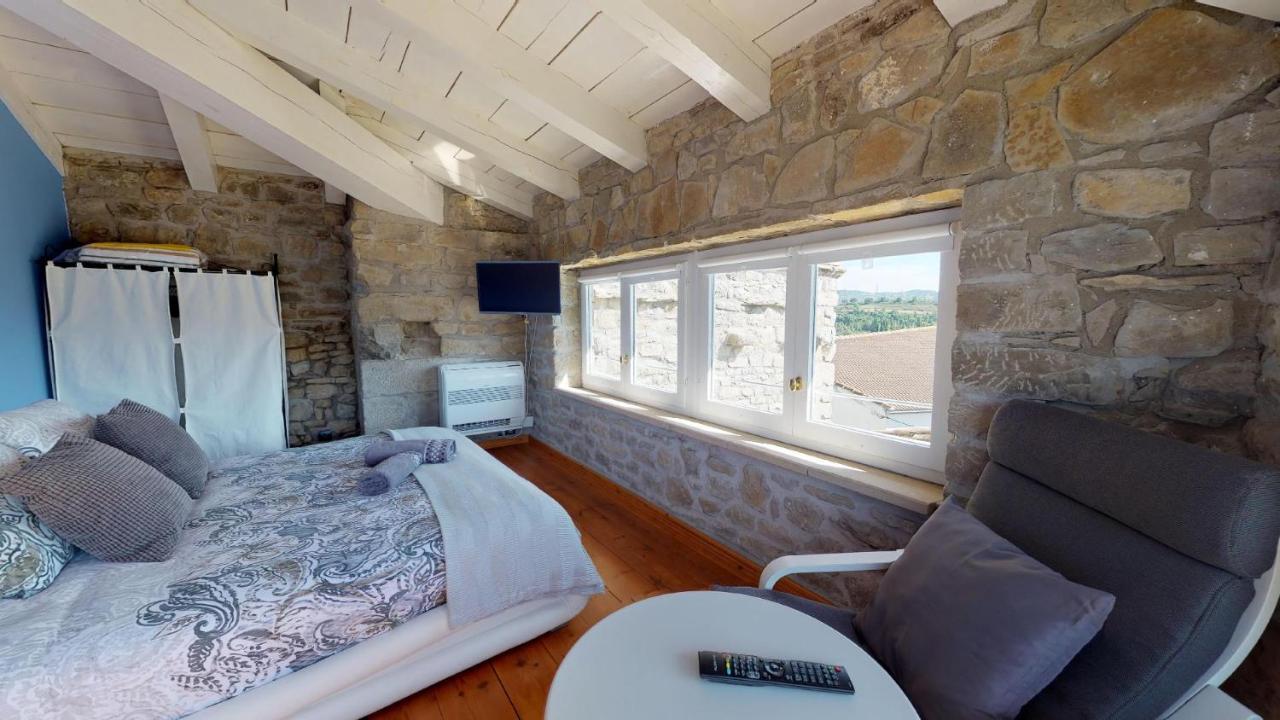 Casa Rural La Abadia-Apartamentos Graus Exterior photo